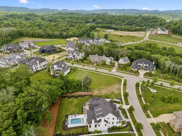 College Grove, TN 37046,8601 Belladonna Dr