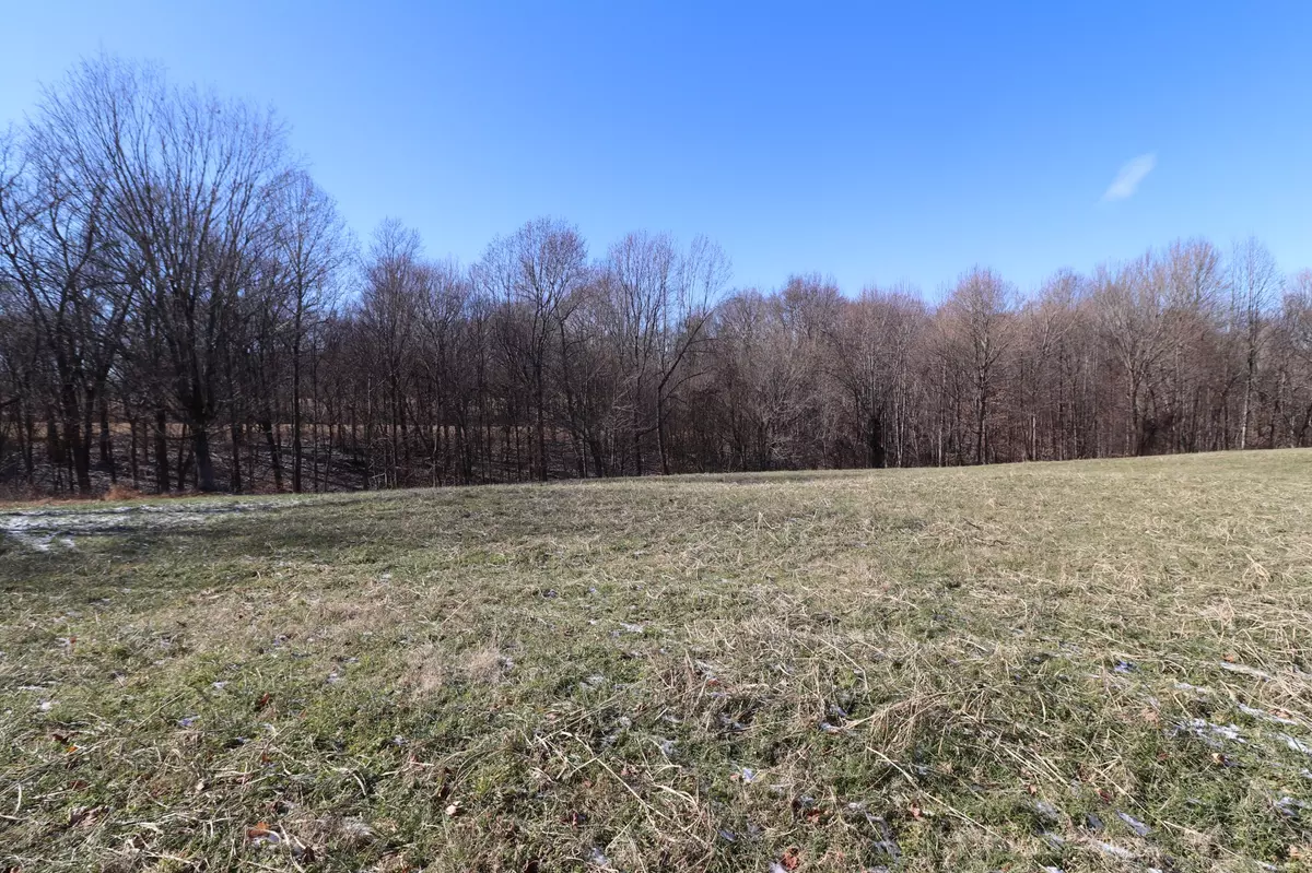 Lafayette, TN 37083,1 Horton Ln