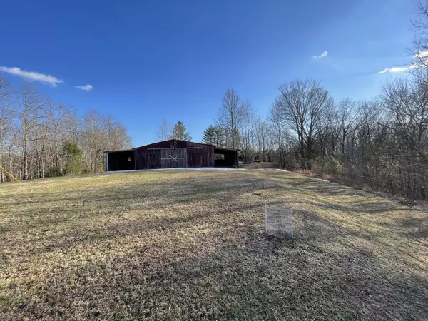 Celina, TN 38551,36 Deer Run Rd