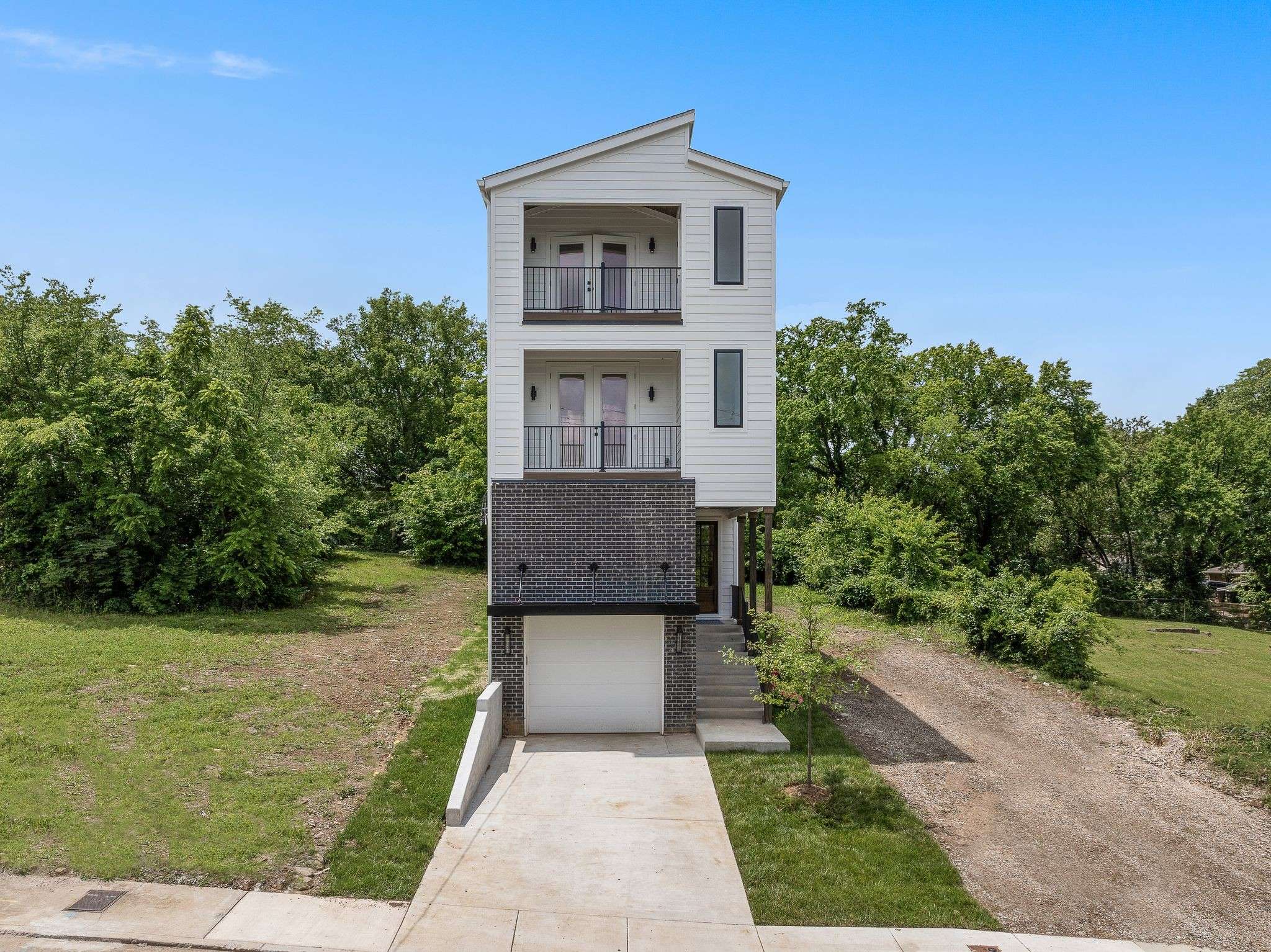 Nashville, TN 37209,917 33rd Ave #N #A