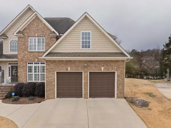 Chattanooga, TN 37421,9652 Pecan Springs Circle