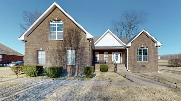 3611 Old Greenbrier Pike, Springfield, TN 37172