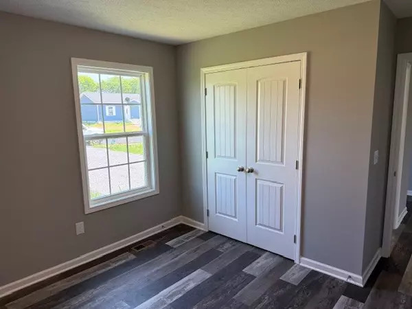 Decherd, TN 37324,44 Hesselly Rd