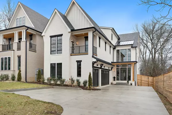 934 Battery Ln, Nashville, TN 37220