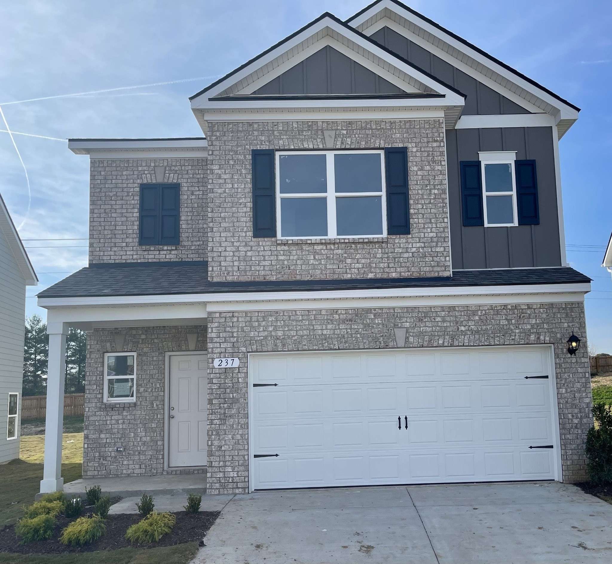 237 Summerlin Dr, Gallatin, TN 37066