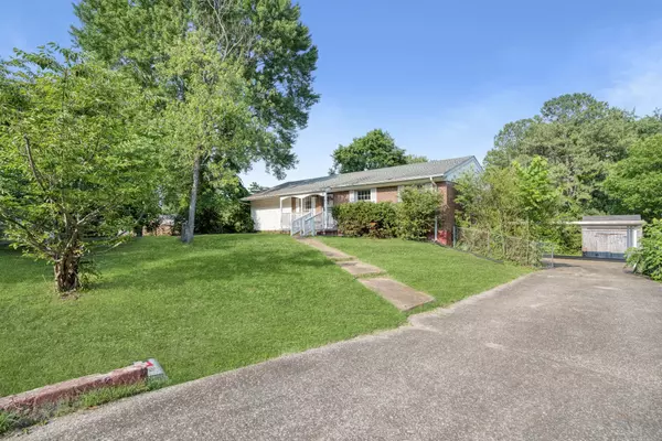 Clarksville, TN 37042,104 Peggy Dr