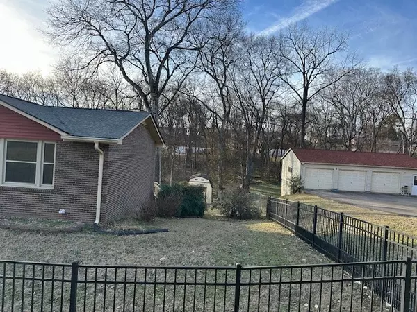 Hendersonville, TN 37075,139 Lakeside Park Dr