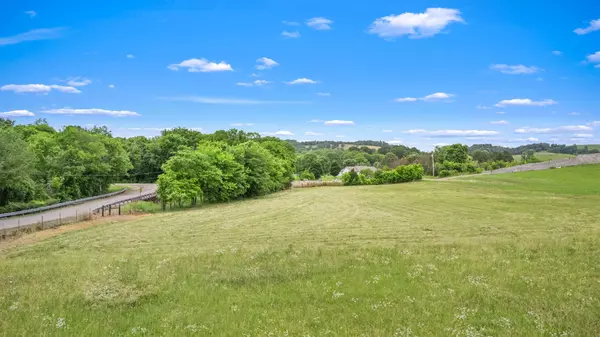 0 Thompson Creek Road, Shelbyville, TN 37160