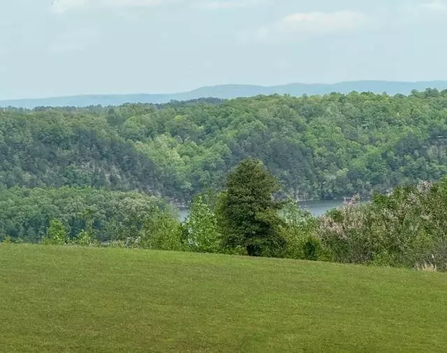 0 Holly Bend Dr, Byrdstown, TN 38549