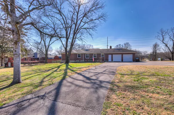 Madison, TN 37115,206 W Due West Ave