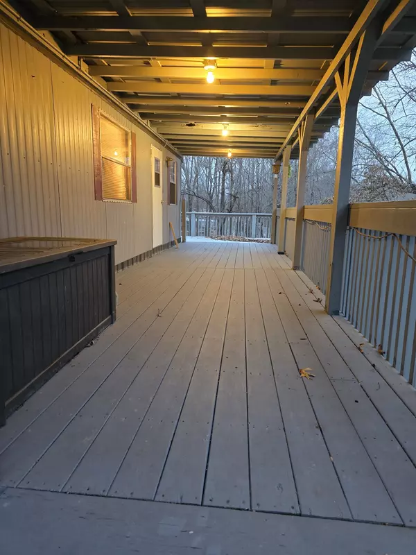 Cadiz, KY 42211,5 Lakeshore Ct