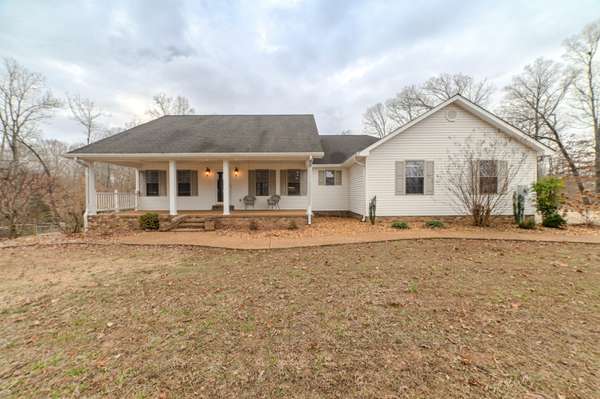 417 Tom White Rd, Big Sandy, TN 38221