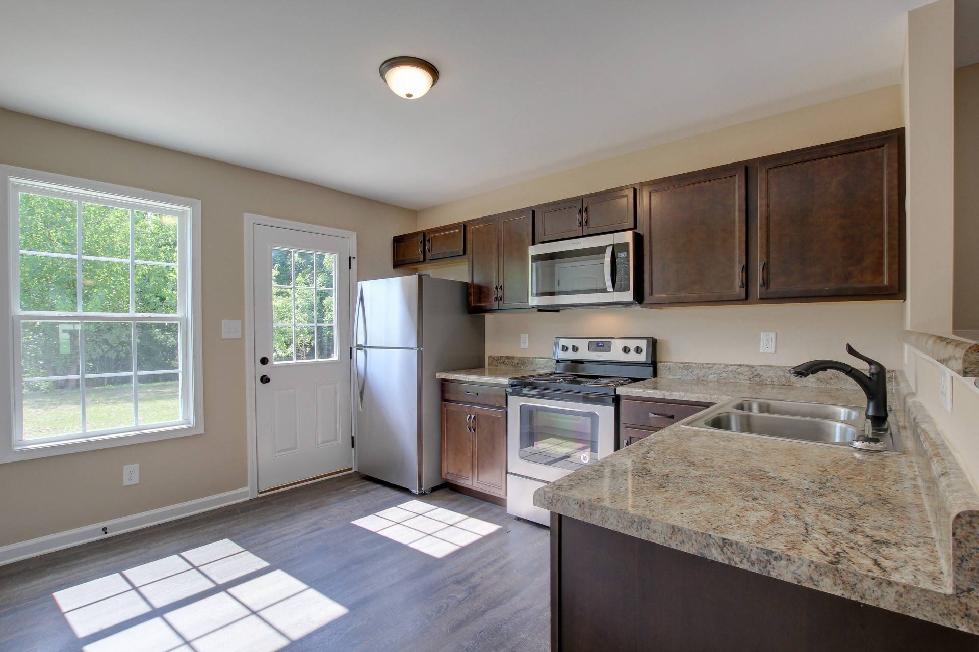 Clarksville, TN 37042,1222 Ash Ridge Dr