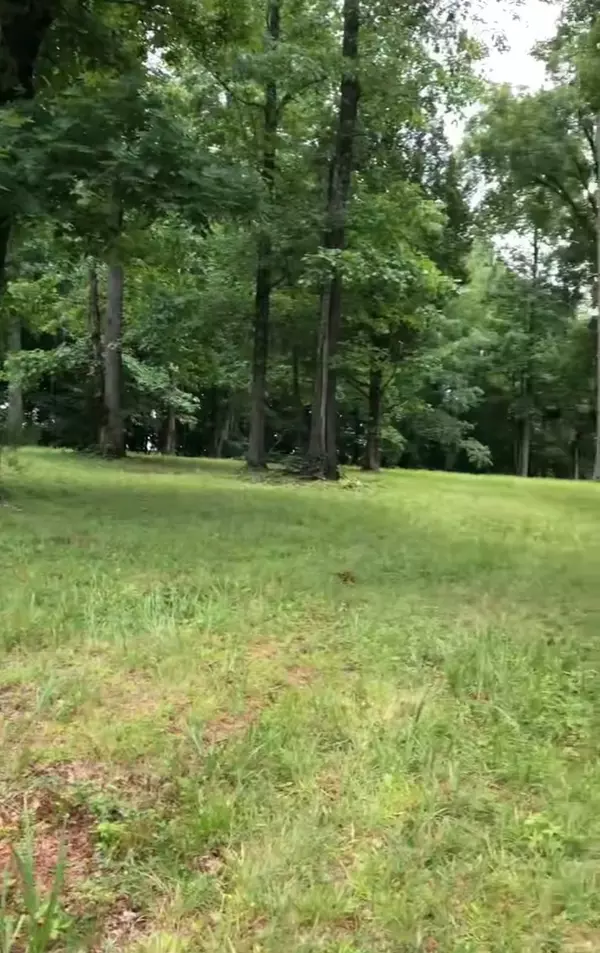 6 Ky Highway 1351, Burkesville, KY 42717