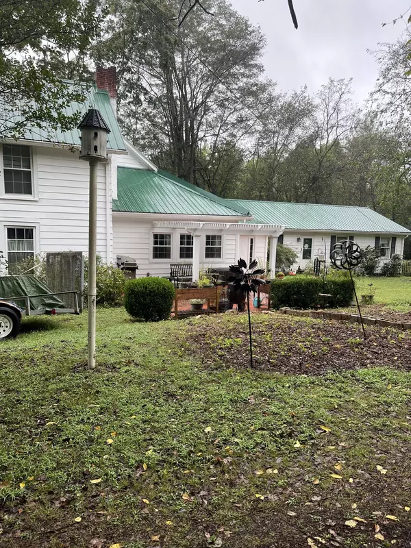 Clarksville, TN 37040,2360 Seven Mile Ferry Rd