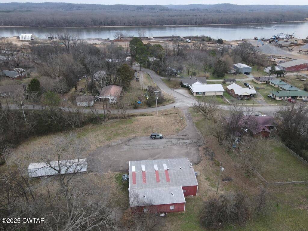 820 Pentecostal Campground Rd, Parsons, TN 38363
