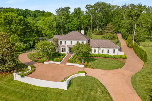 313 Deerwood Ln, Brentwood, TN 37027