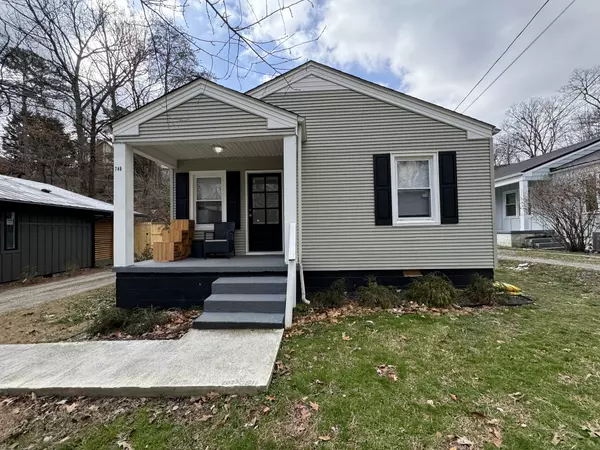 Chattanooga, TN 37405,746 Curve St