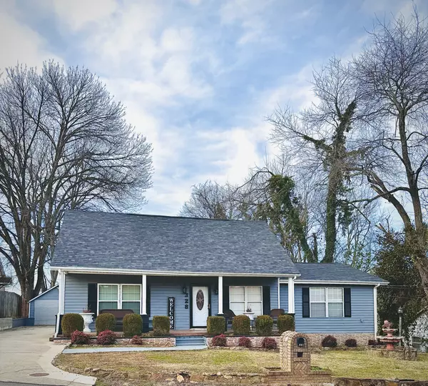 328 Towles Ave, Mcminnville, TN 37110