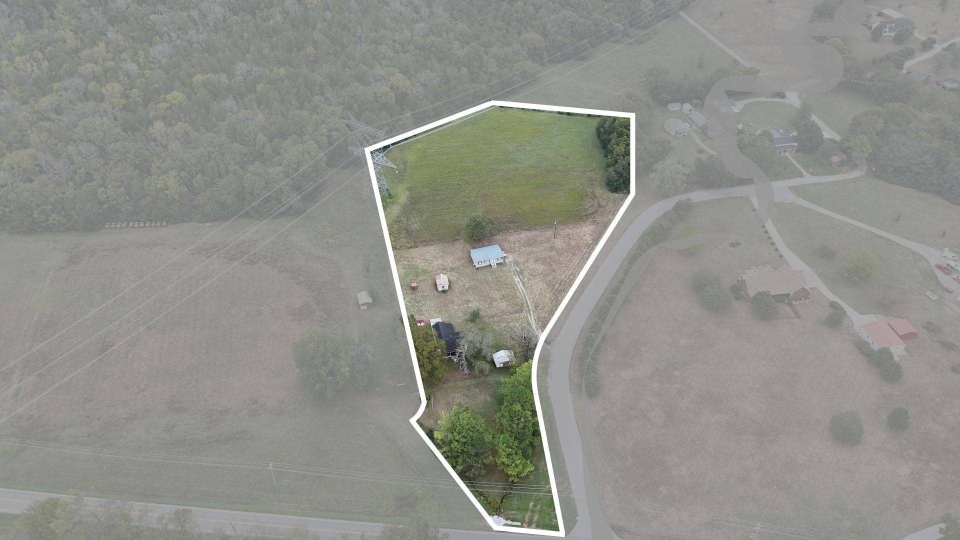 6825 Bizzell Howell Ln, College Grove, TN 37046