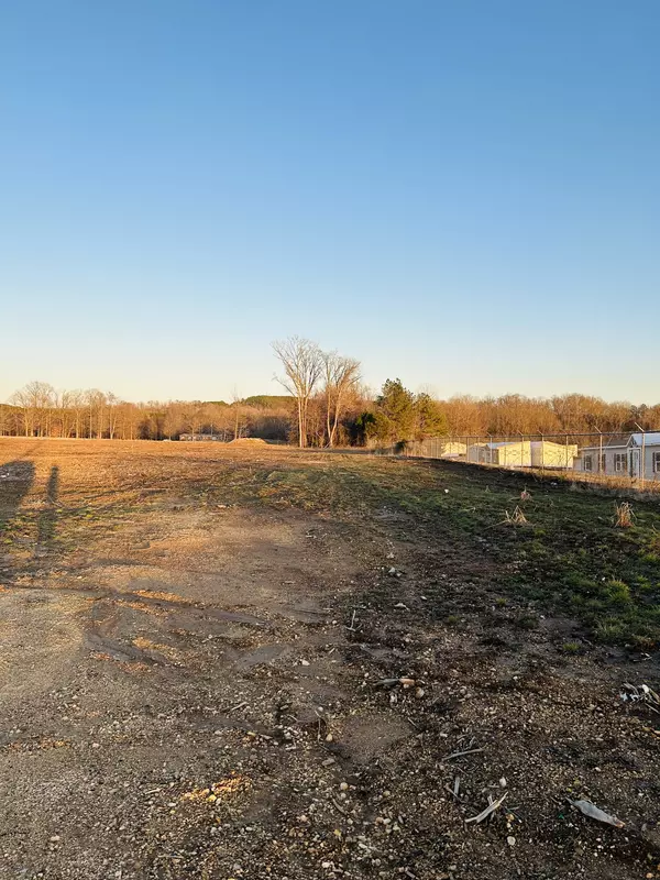 Savannah, TN 38372,2870 Highway 226