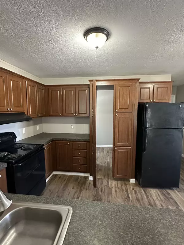 Beersheba Springs, TN 37305,206 Marcus Hill Rd