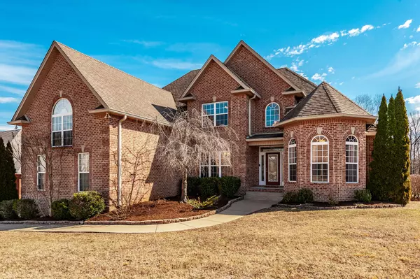 Greenbrier, TN 37073,1032 Carrs Creek Blvd