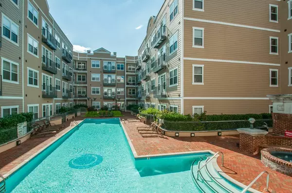 Nashville, TN 37212,3000 Vanderbilt Pl #421