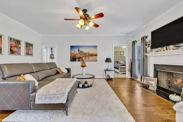 Greenbrier, TN 37073,3007 Hollowfield Ln