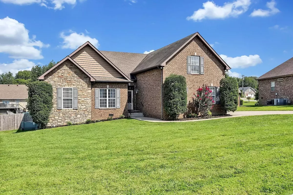 Greenbrier, TN 37073,3007 Hollowfield Ln