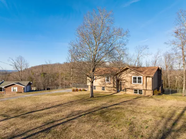 Harrison, TN 37341,7005 Windcrest Lane