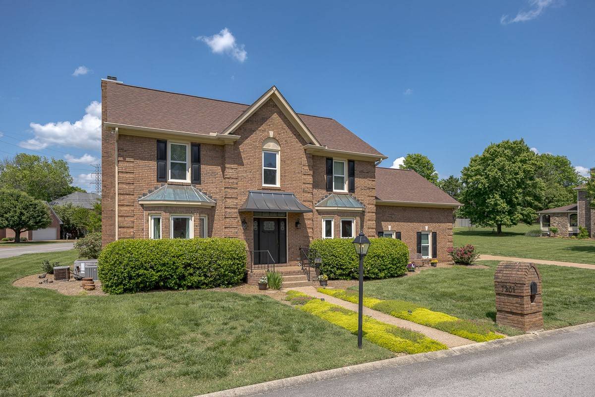 7201 River Bend Rd, Nashville, TN 37221