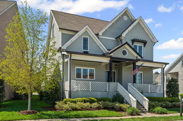 Nashville, TN 37205,5704 Old Harding Pike