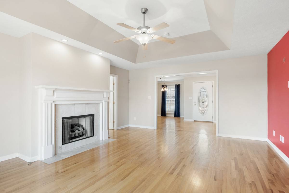 Gallatin, TN 37066,183 Hedgeway Ct