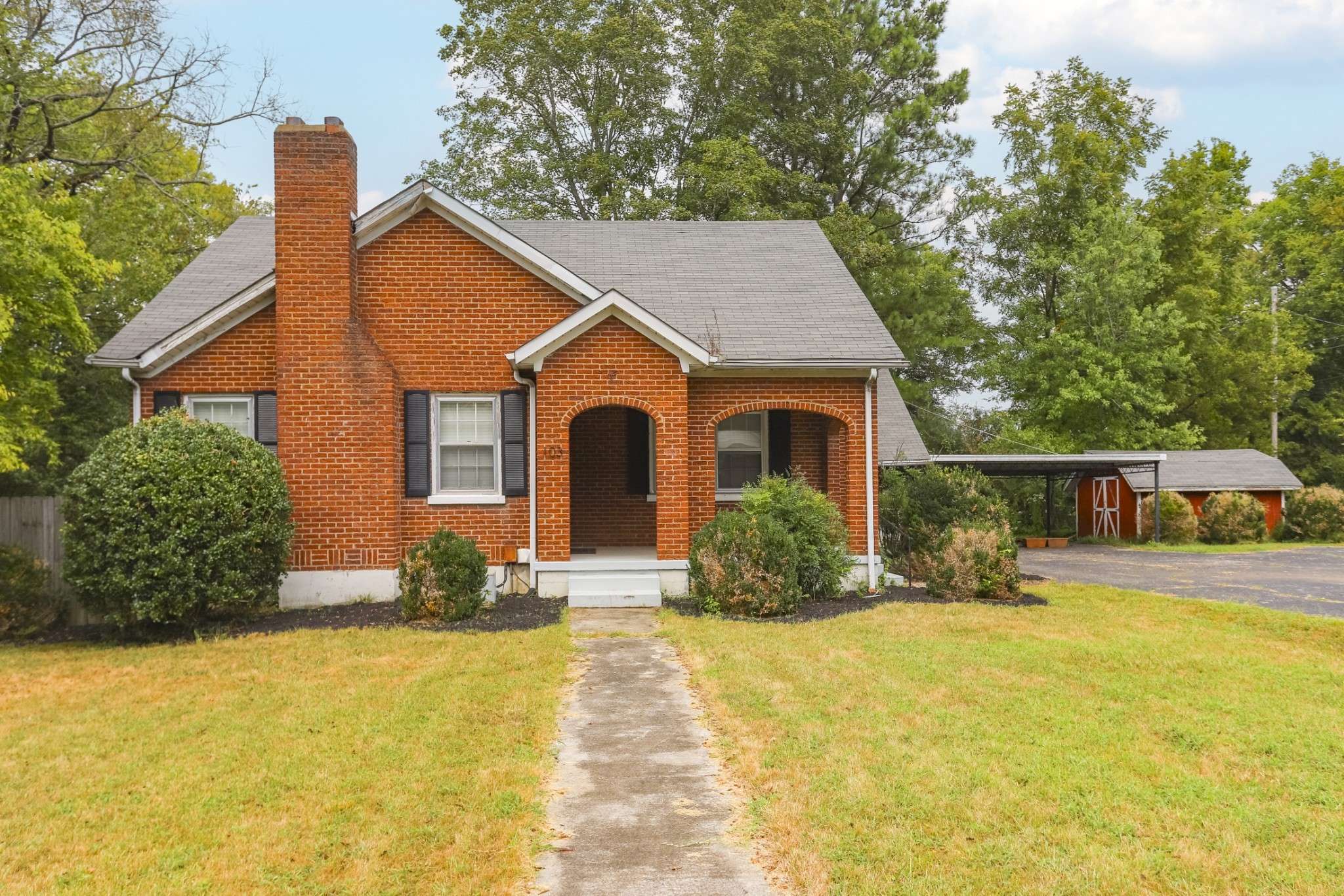 Columbia, TN 38401,103 Bass Dr
