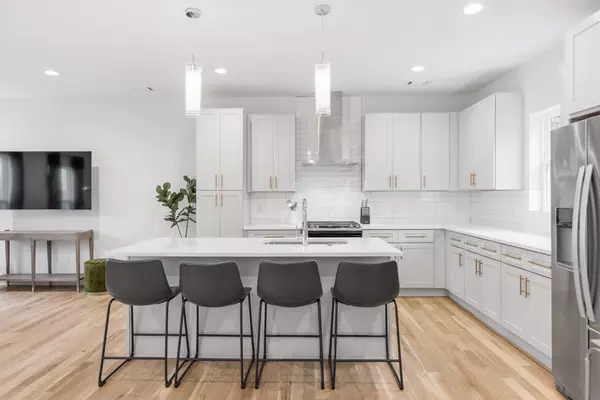 Nashville, TN 37206,208D Myrtle St