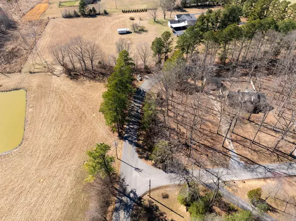 Dickson, TN 37055,4 Old  Pond Lane