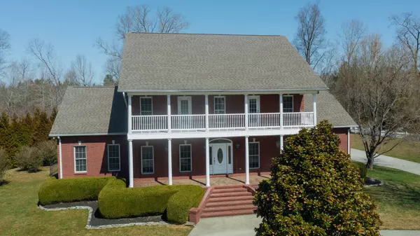 5929 Cobb Hollow Rd, Tullahoma, TN 37388