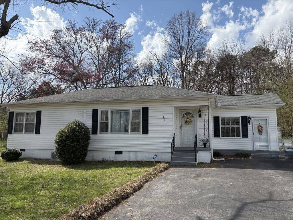 911 Fairmont Avenue #NW, Cleveland, TN 37311