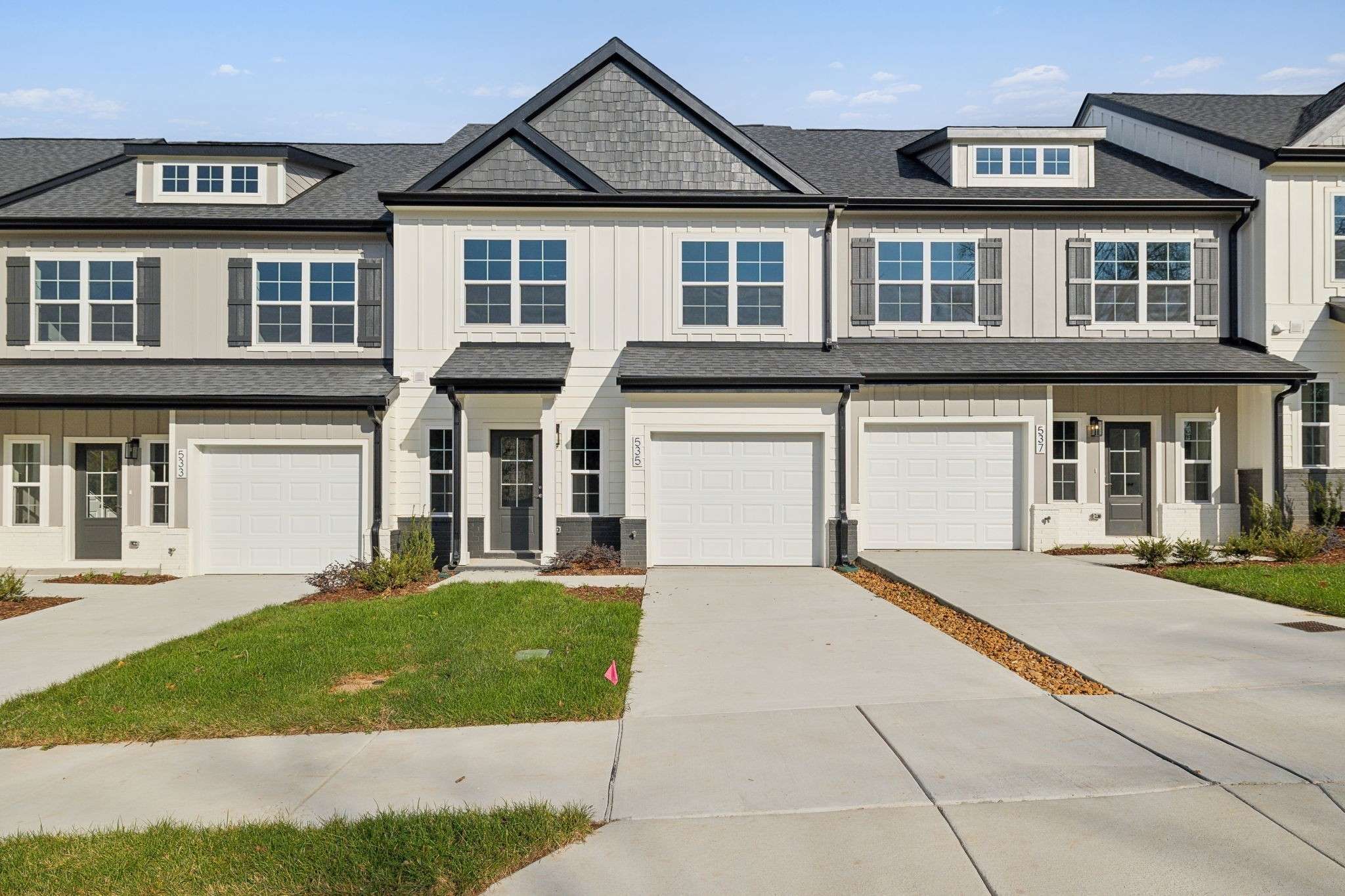 537 Tulip Springs Rd, Hermitage, TN 37076
