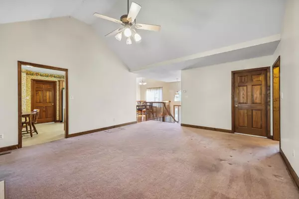 Rossville, GA 30741,123 Tracey Place