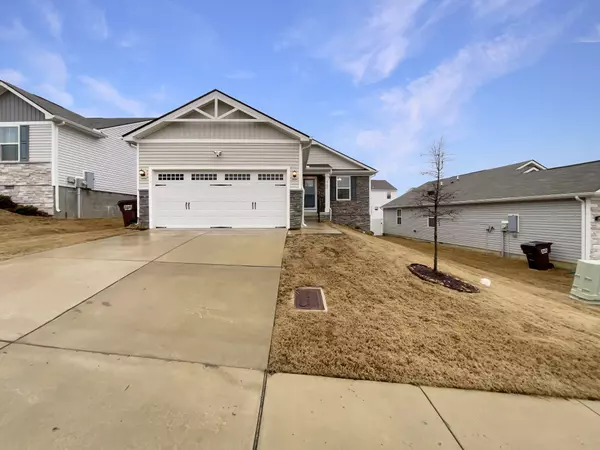 2724 Thornton Grove Blvd, Nashville, TN 37207