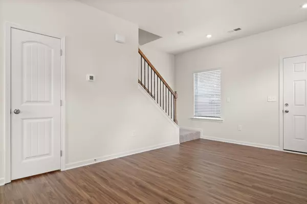 Clarksville, TN 37042,725 Wilderland Way