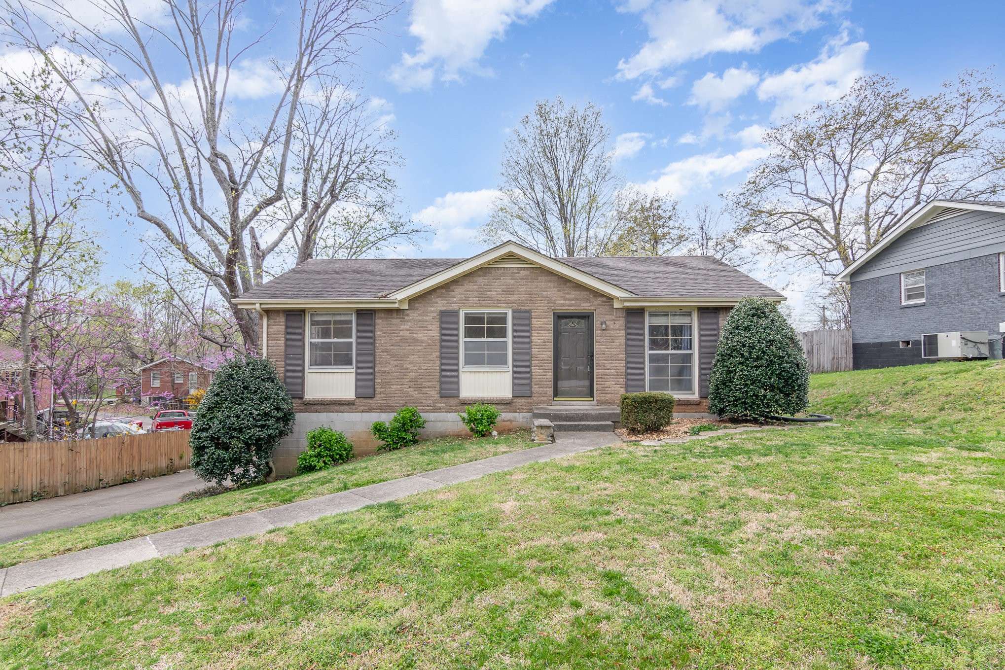 Clarksville, TN 37043,2006 Post Rd