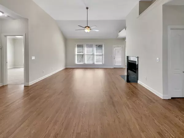 Nashville, TN 37209,110 Stoneway Close