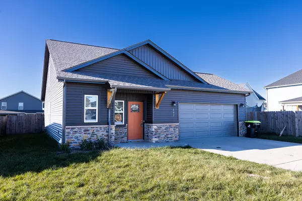 302 Elwell Rd, Clarksville, TN 37042