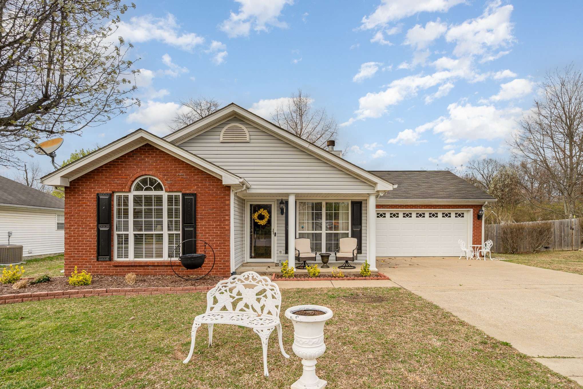 White House, TN 37188,207 Dorchester Dr