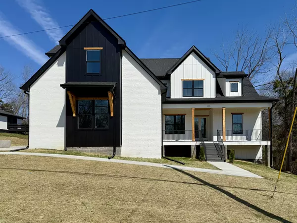 120 Forest Retreat Rd,  Hendersonville,  TN 37075