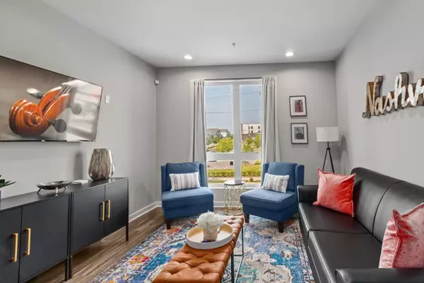 Nashville, TN 37209,5403 Centennial Blvd #203