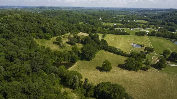 Hendersonville, TN 37075,1128 Pennington Pvt Way Lot 5